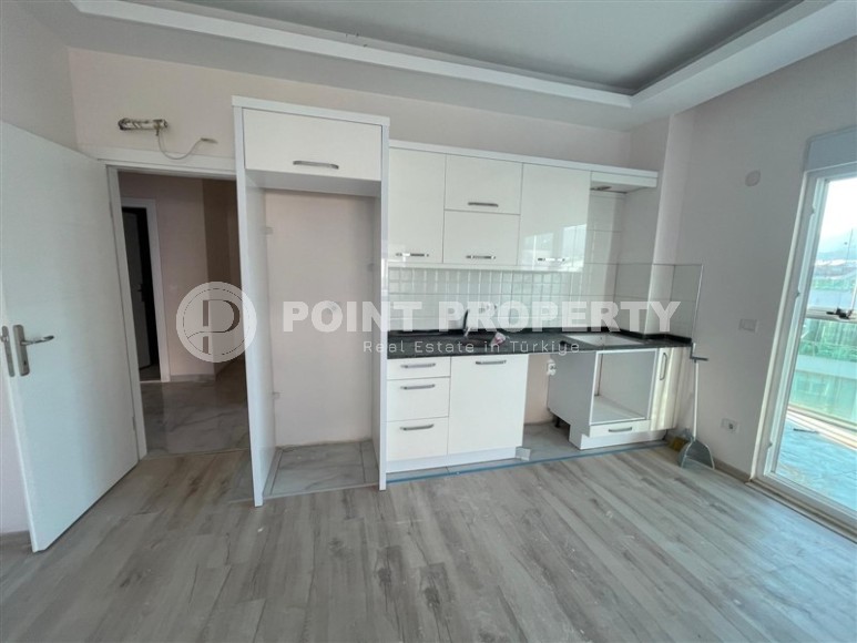 Apartment with fine finishing, on the 4th floor in a residential complex, commissioned in 2022-id-6149-photo-3