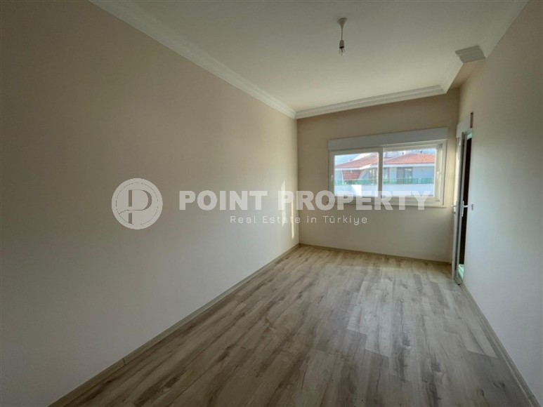 Apartment with fine finishing, on the 4th floor in a residential complex, commissioned in 2022-id-6149-photo-5