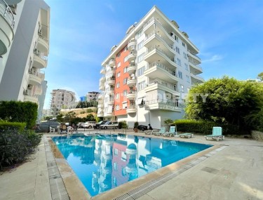 Большая двухуровневая квартира на 5-м этаже с мансардой, в 200 метрах от моря-id-6153-фото-1