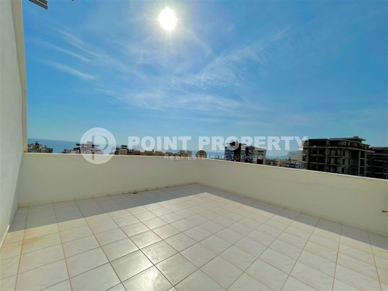 Большая двухуровневая квартира на 5-м этаже с мансардой, в 200 метрах от моря-id-6153-фото-11