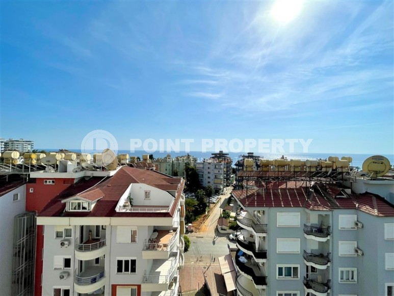 Большая двухуровневая квартира на 5-м этаже с мансардой, в 200 метрах от моря-id-6153-фото-14