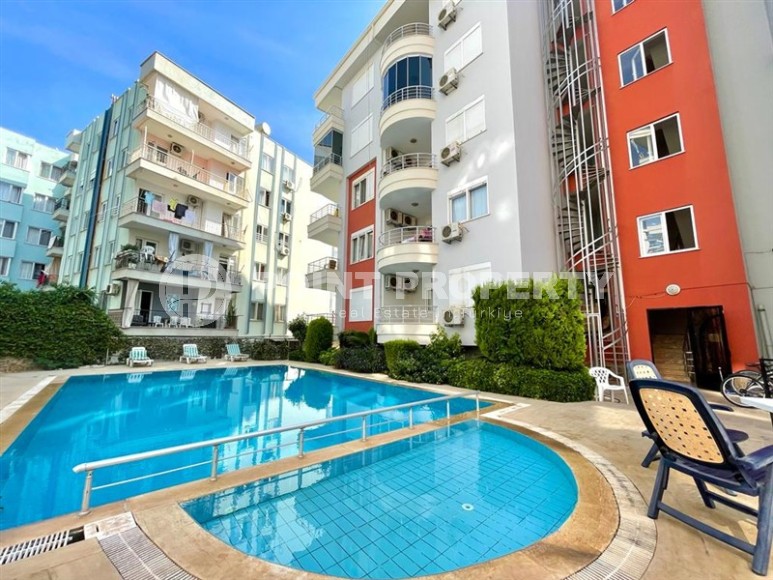 Большая двухуровневая квартира на 5-м этаже с мансардой, в 200 метрах от моря-id-6153-фото-15