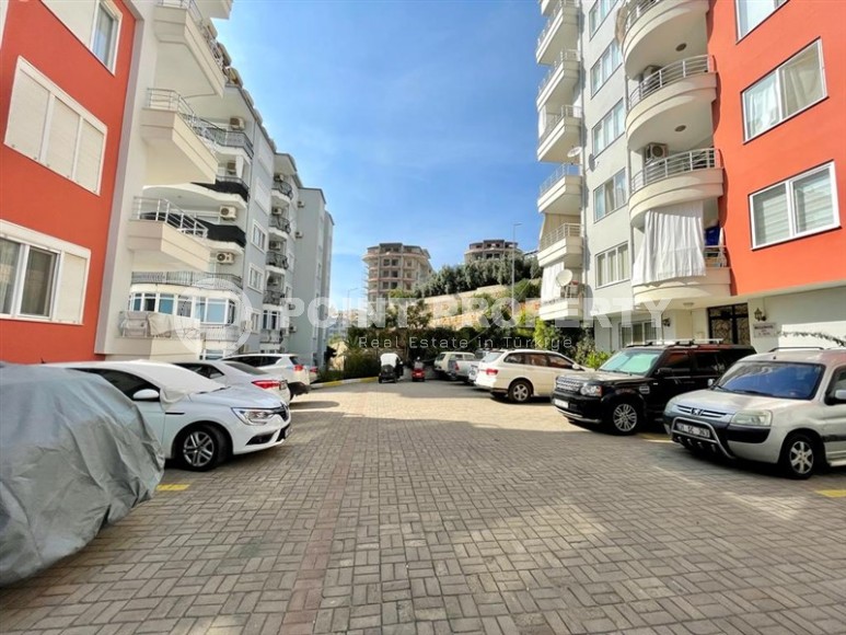 Большая двухуровневая квартира на 5-м этаже с мансардой, в 200 метрах от моря-id-6153-фото-16