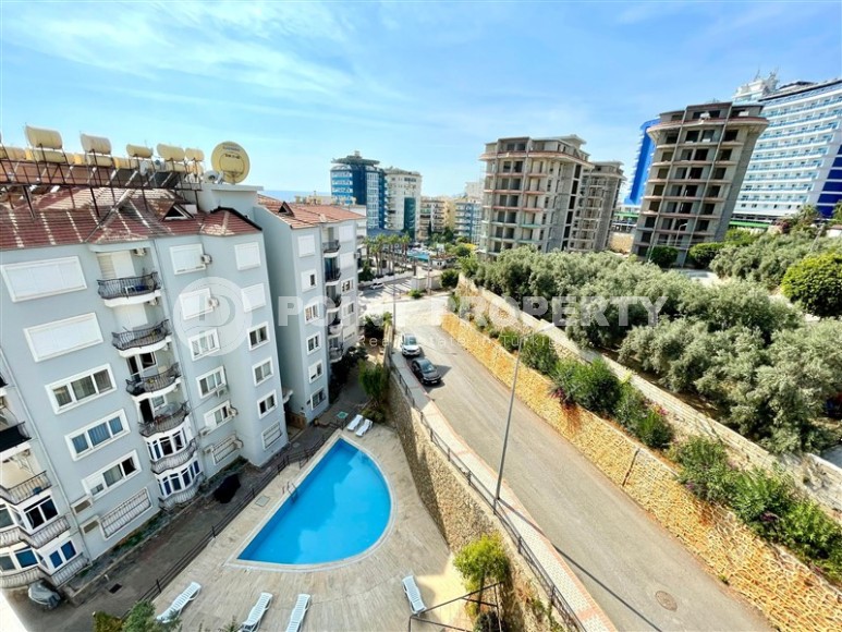 Большая двухуровневая квартира на 5-м этаже с мансардой, в 200 метрах от моря-id-6153-фото-17