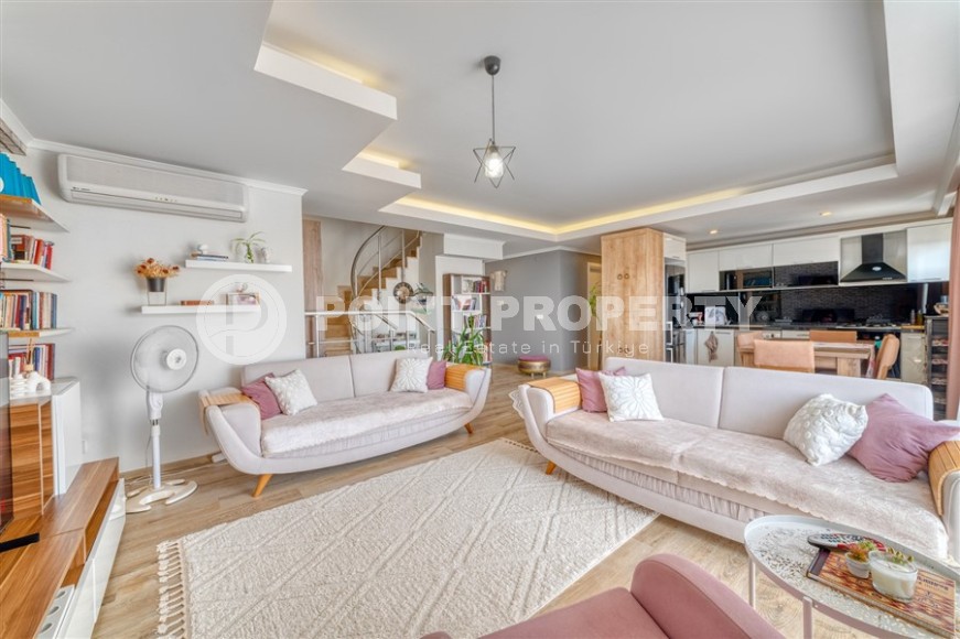 Comfortable, cozy apartment 3+1, on an area of 190 m2, in the popular area of Alanya - Oba-id-6154-photo-2
