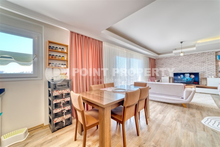 Comfortable, cozy apartment 3+1, on an area of 190 m2, in the popular area of Alanya - Oba-id-6154-photo-4