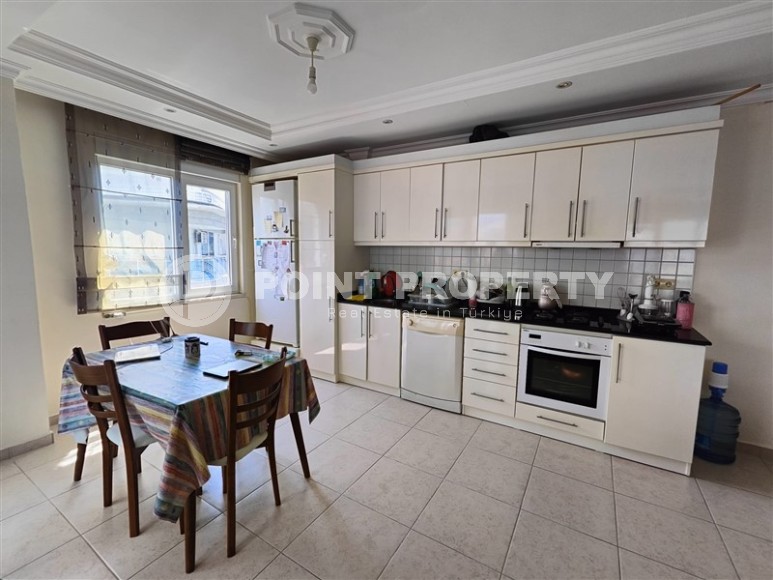 Меблированная квартира с двумя спальными комнатами, в центре спокойного района Аланьи - Тосмур-id-6155-фото-5