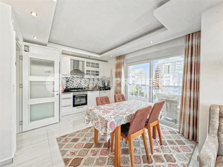 Уютная, светлая квартира 1+1, на площади 62 м2, в центре современного, развитого района Аланьи - Махмутлар-id-6167-фото-3