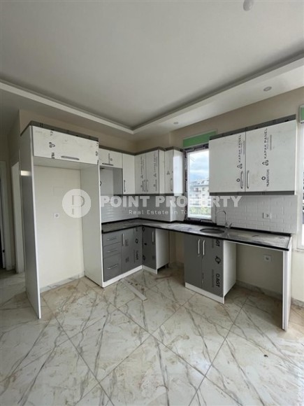 Компактная квартира с чистовой отделкой, в трех километрах от пляжа и набережной-id-6169-фото-2