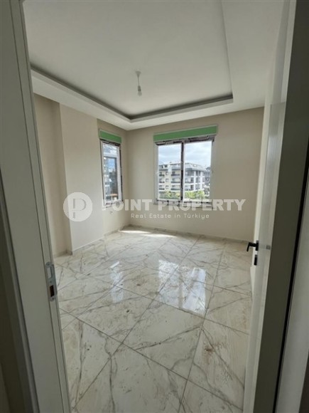 Компактная квартира с чистовой отделкой, в трех километрах от пляжа и набережной-id-6169-фото-3