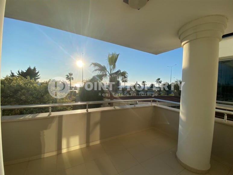 Готовые к проживанию дуплексы с собственными садами, на самом берегу Средиземного моря-id-6173-фото-9