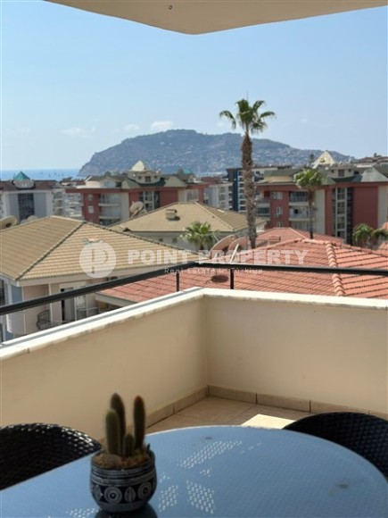 Просторная квартира с видом на море и гору Кале, в километре от моря, в спокойном районе Аланьи - Джикджилли-id-6178-фото-9