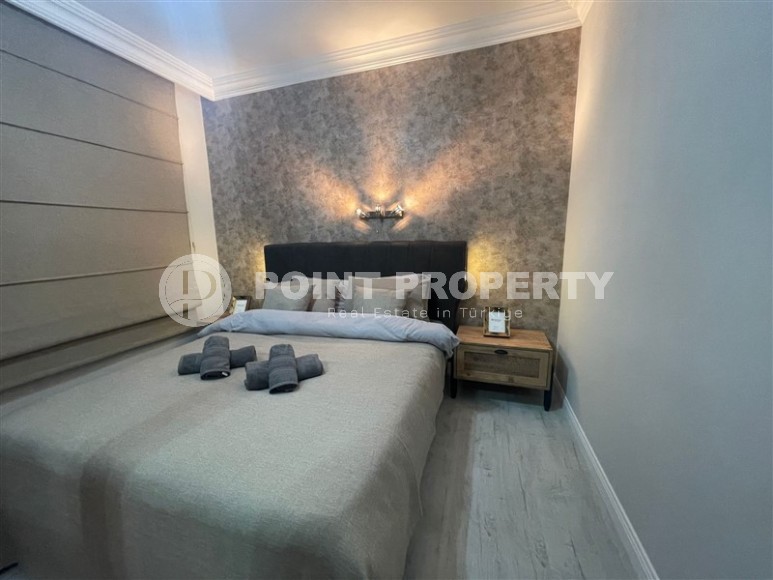 Apartment 2+1 on the Mediterranean coast in the center of Tosmur.-id-4199-photo-5