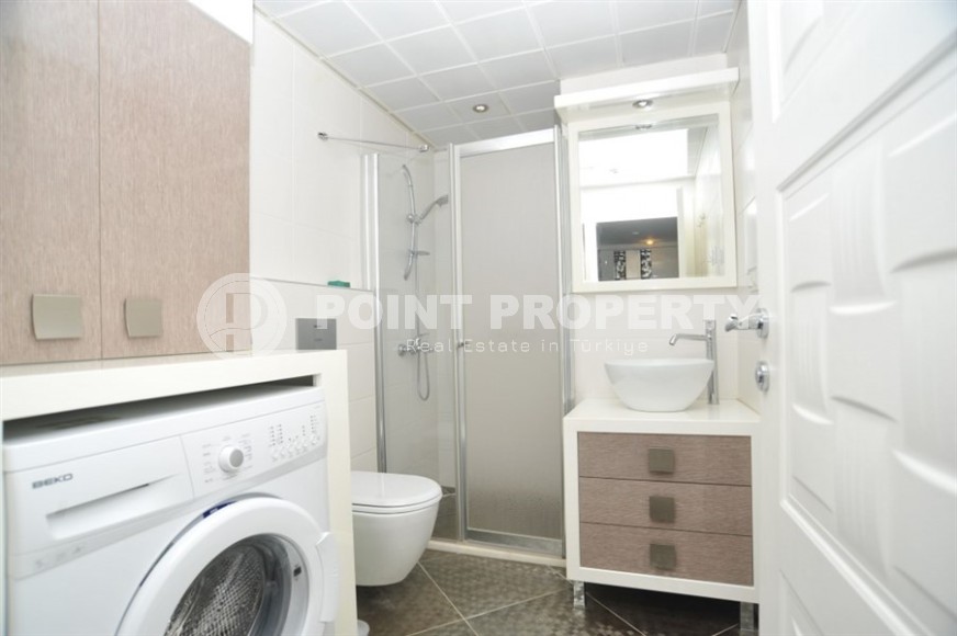 Комфортабельная квартира с большим застекленным балконом, в 150 метрах от моря-id-6180-фото-6