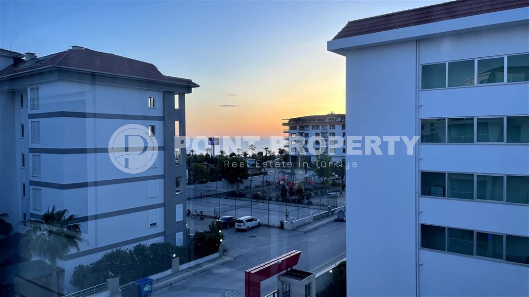 Комфортабельная квартира с большим застекленным балконом, в 150 метрах от моря-id-6180-фото-11