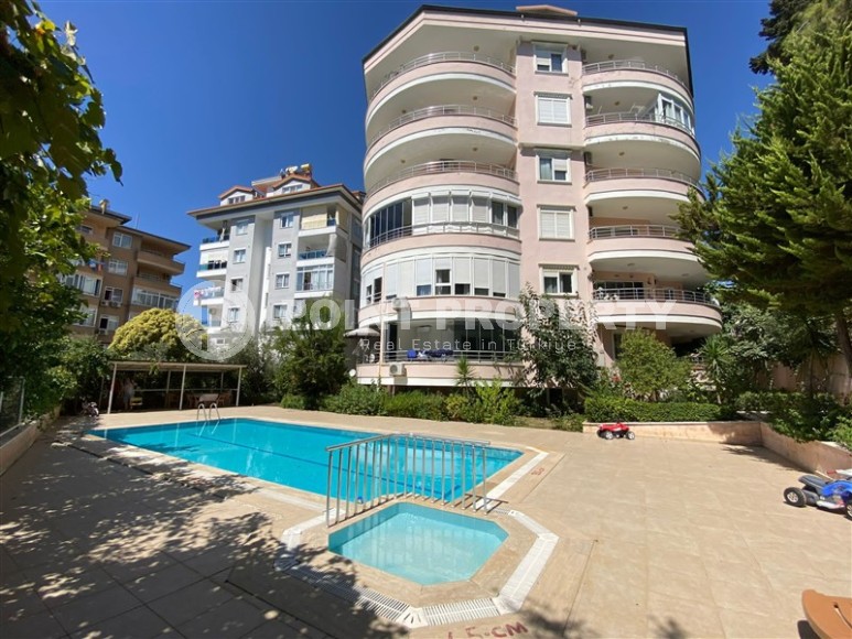 Affordable apartment one kilometer from the sea, in a quiet area of Alanya - Cikcilli-id-6181-photo-1