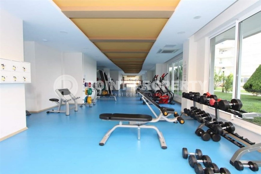 Современная квартира с мебелью и бытовой техникой, на первой линии от моря, в центре района Тосмур-id-6182-фото-13