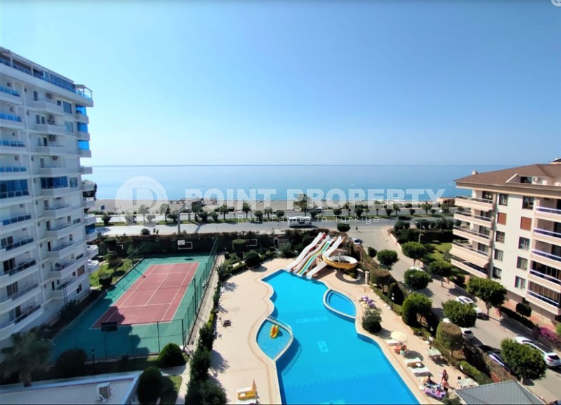 Современная квартира с мебелью и бытовой техникой, на первой линии от моря, в центре района Тосмур-id-6182-фото-19