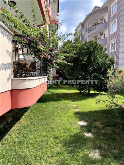 Apartment with modern design, furniture and household appliances, 350 meters from the sea-id-6186-photo-22