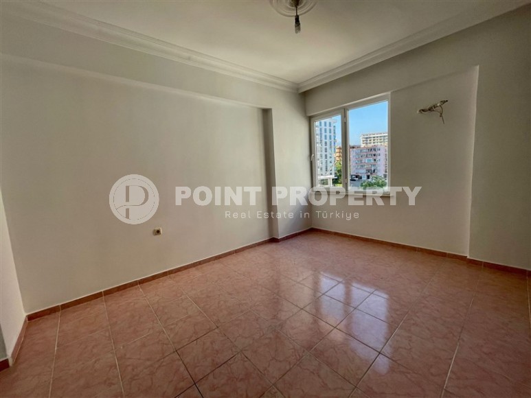 Inexpensive apartment 2+1, on an area of 110 m2, in the center of a quiet, picturesque area of Alanya - Tosmur-id-6187-photo-5