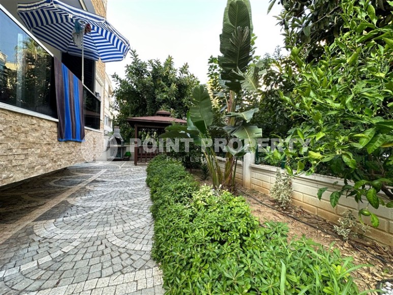 Комфортабельная, уютная квартира с двумя спальными комнатами, в 150 метрах от пляжа и набережной-id-6188-фото-15