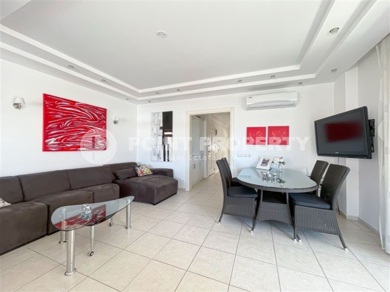 Современная, светлая квартира в комфортабельном жилом комплексе, в 1200 метрах от пляжа-id-6190-фото-2