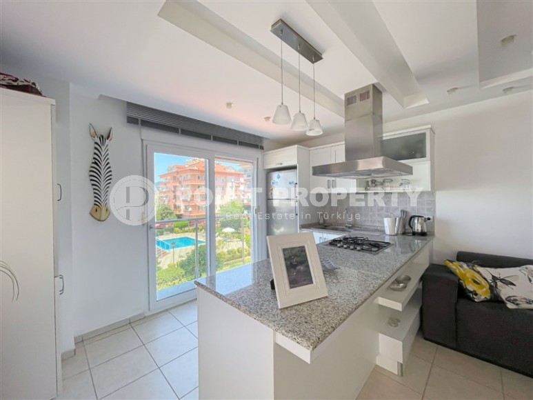 Современная, светлая квартира в комфортабельном жилом комплексе, в 1200 метрах от пляжа-id-6190-фото-5