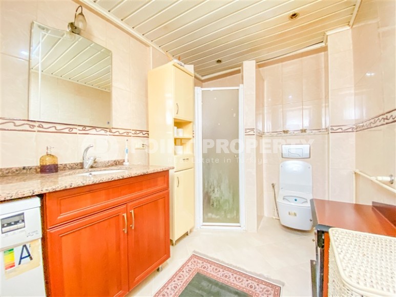 Cozy apartment with a classic design, on the 4th floor in a building built in 2008-id-6193-photo-12