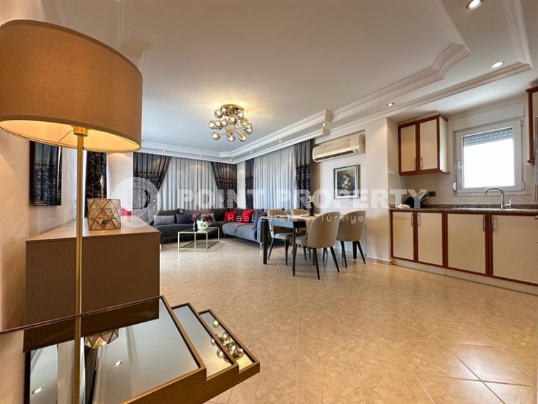 Меблированная трёхкомнатная квартира в центре Аланьи, 200 метров от городских объектов-id-3610-фото-5