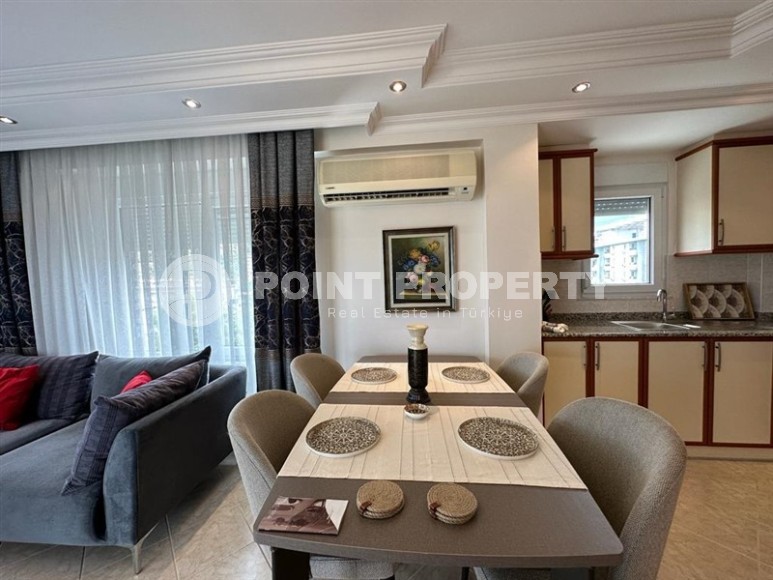 Меблированная трёхкомнатная квартира в центре Аланьи, 200 метров от городских объектов-id-3610-фото-6