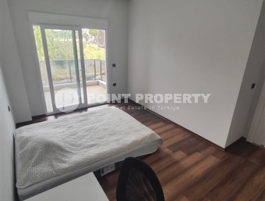 Новая квартира с мебелью и бытовой техникой, в 750 метрах от моря, в районе Демирташ-id-6196-фото-5