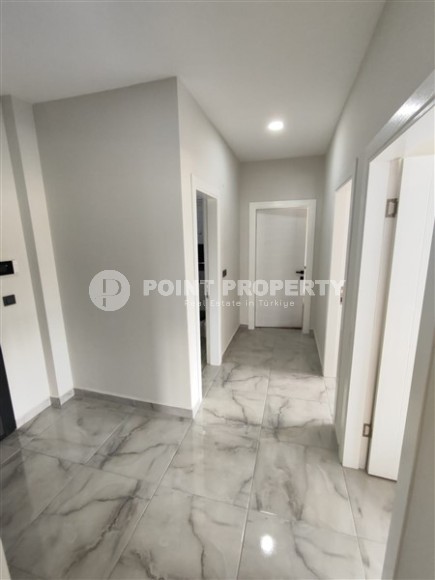 Новая квартира с мебелью и бытовой техникой, в 750 метрах от моря, в районе Демирташ-id-6196-фото-6