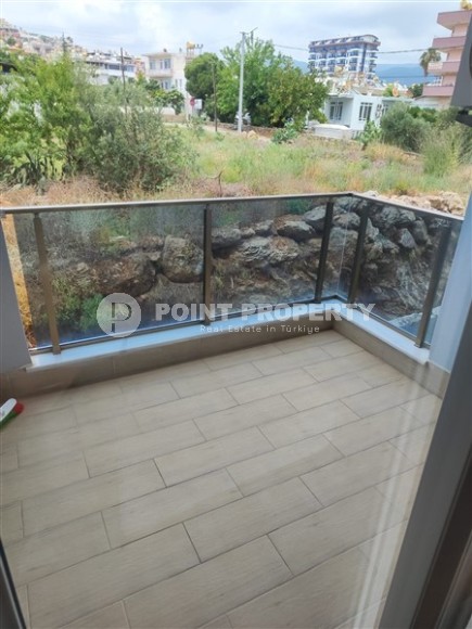 Новая квартира с мебелью и бытовой техникой, в 750 метрах от моря, в районе Демирташ-id-6196-фото-10