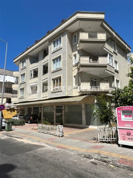 Spacious apartment with three bedrooms, on the 1st floor in a building built in 2009-id-6200-photo-14