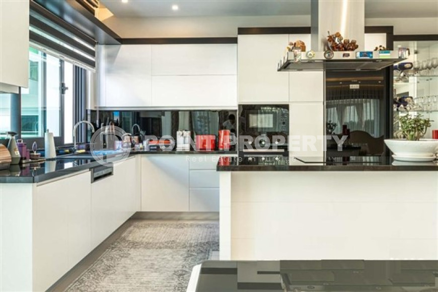 Фешенебельный садовый дуплекс с пятью спальнями, 210м², в элитном комплексе Каргыджака, Алания-id-1489-фото-4