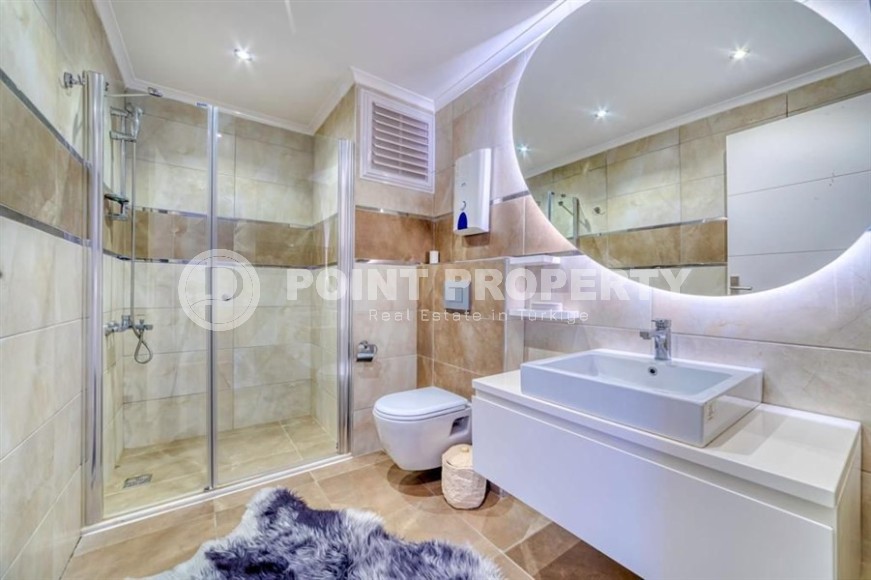 Stylish, bright apartment with designer renovation, in the center of the modern area of Alanya - Mahmutlar-id-6213-photo-11