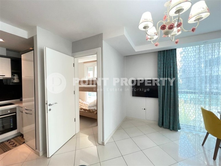 Благоустроенная квартира с мебелью и бытовой техникой, в 250 метрах от моря-id-6215-фото-4