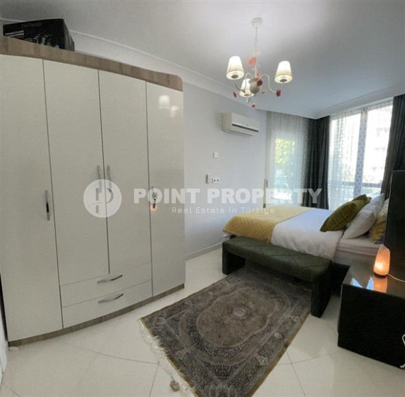 Благоустроенная квартира с мебелью и бытовой техникой, в 250 метрах от моря-id-6215-фото-5