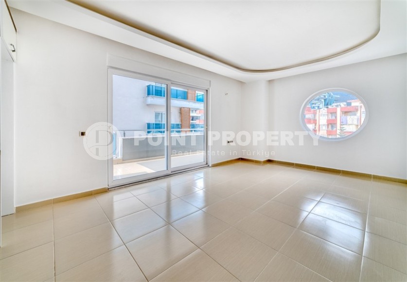 Bright, spacious apartment with a fine finish, on the 4th floor in a residential complex built in 2014-id-6217-photo-3