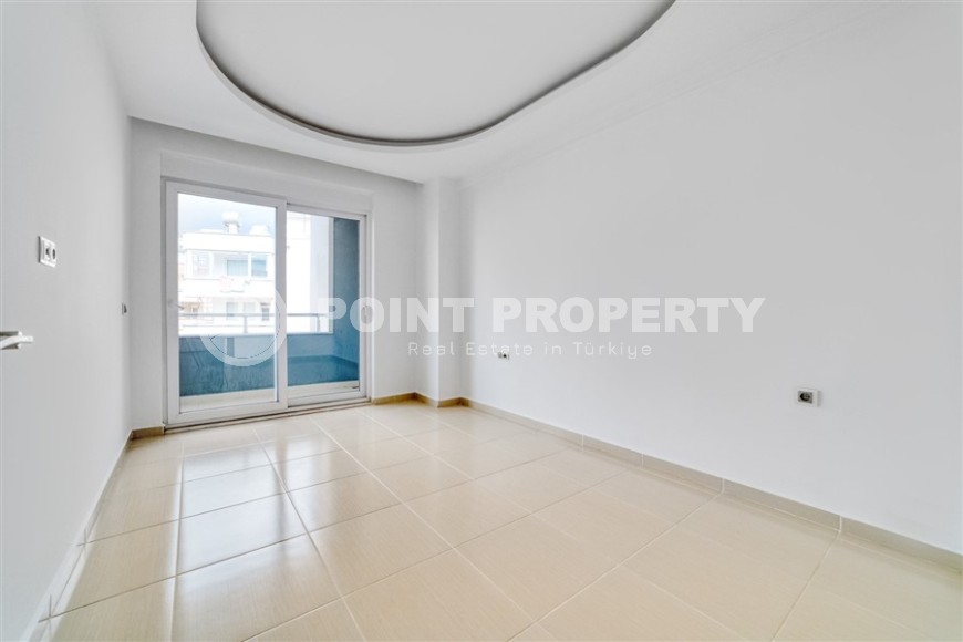 Bright, spacious apartment with a fine finish, on the 4th floor in a residential complex built in 2014-id-6217-photo-4