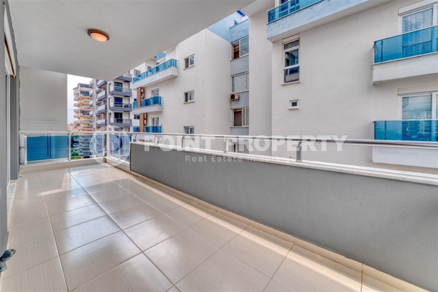 Bright, spacious apartment with a fine finish, on the 4th floor in a residential complex built in 2014-id-6217-photo-7