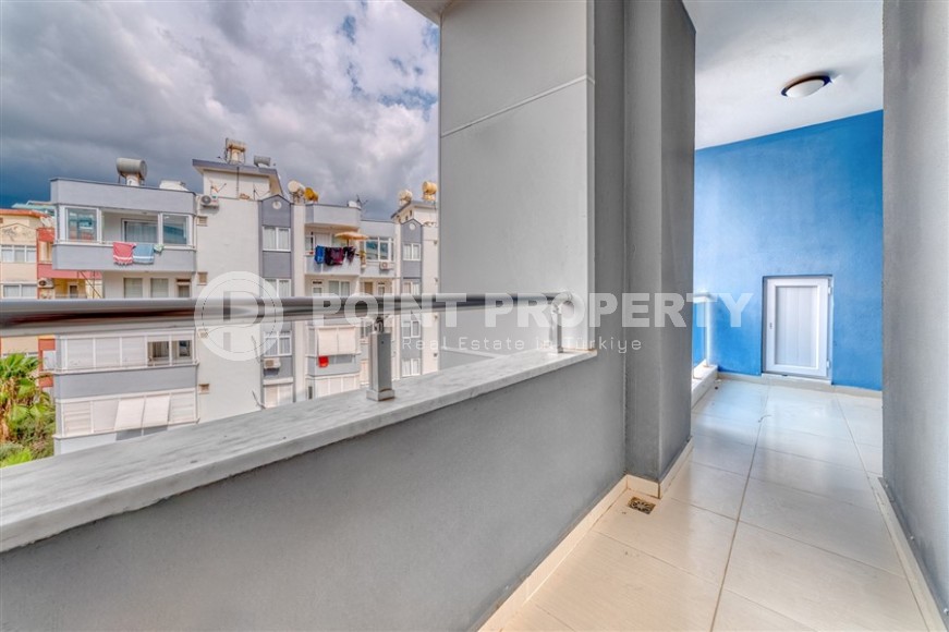 Bright, spacious apartment with a fine finish, on the 4th floor in a residential complex built in 2014-id-6217-photo-8