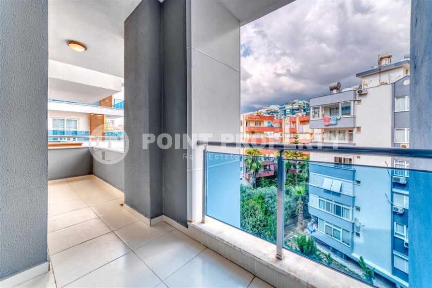 Bright, spacious apartment with a fine finish, on the 4th floor in a residential complex built in 2014-id-6217-photo-9