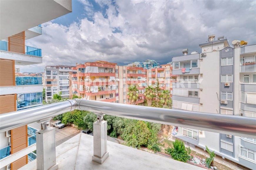 Bright, spacious apartment with a fine finish, on the 4th floor in a residential complex built in 2014-id-6217-photo-11