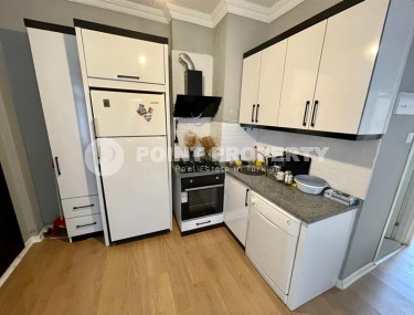 Небольшая меблированная квартира 1+1, в 50 метрах от моря, в центре района Тосмур-id-6222-фото-4