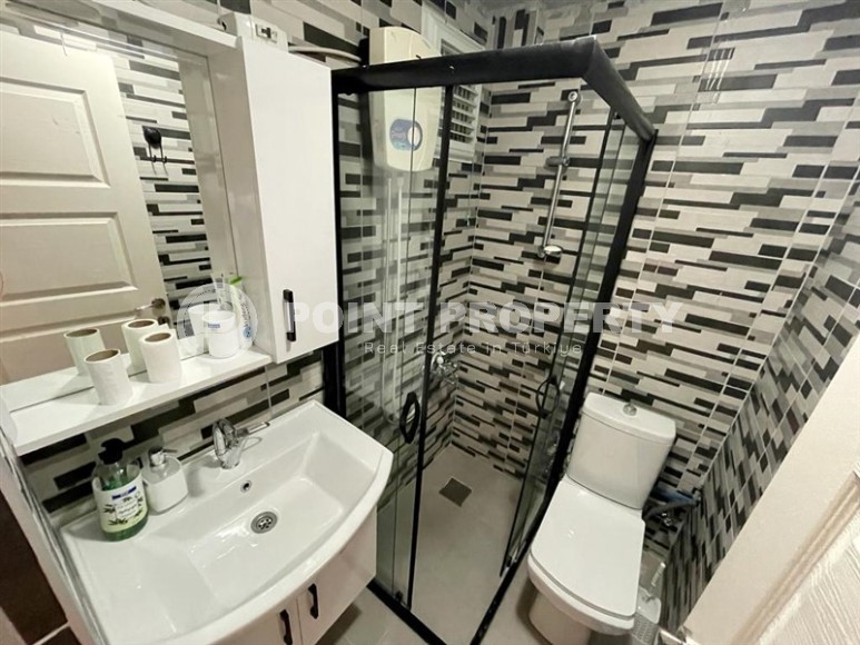 Небольшая меблированная квартира 1+1, в 50 метрах от моря, в центре района Тосмур-id-6222-фото-7