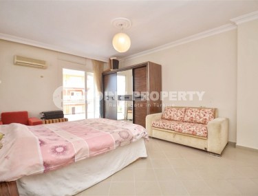 Квартира с панорамным видом на горы, на 6-м этаже, в 800 метрах от пляжа и набережной-id-6224-фото-4