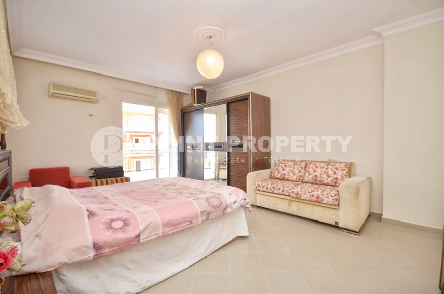 Квартира с панорамным видом на горы, на 6-м этаже, в 800 метрах от пляжа и набережной-id-6224-фото-4