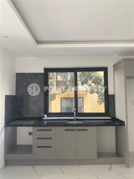 Small new apartment 400 meters from the sea, in the center of the popular Mediterranean resort - Alanya-id-6227-photo-3