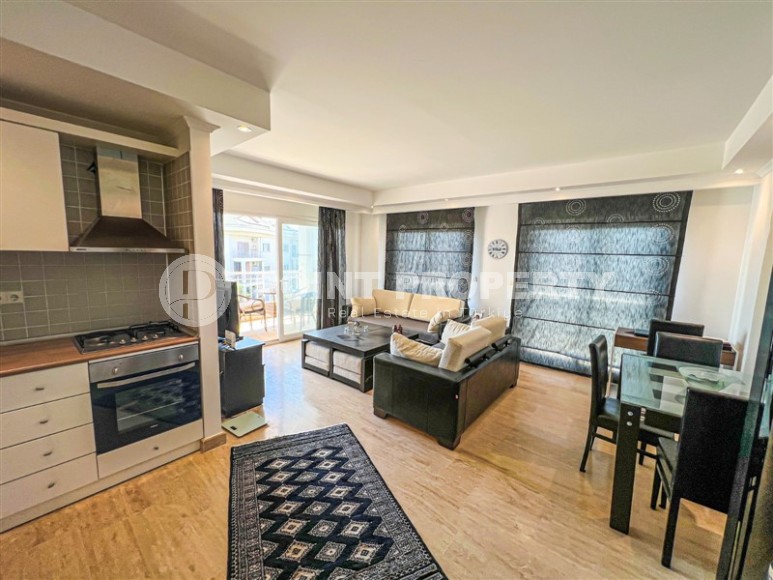 Благоустроенная квартира в полутора километрах от моря, в престижном районе Аланьи - Оба-id-6228-фото-2